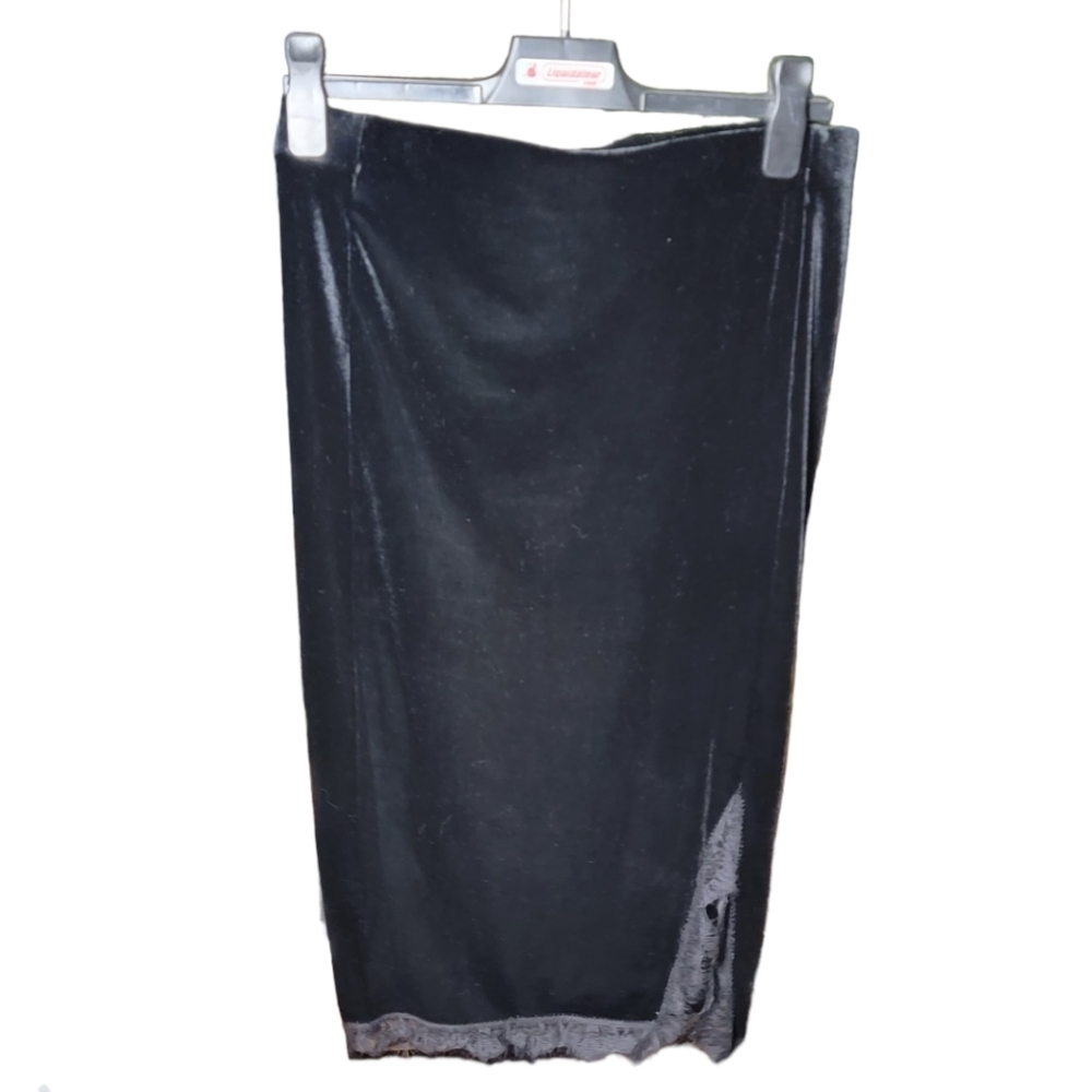 VINTAGE Black Velvet Midi Skirt Front Slit Size M NWOT